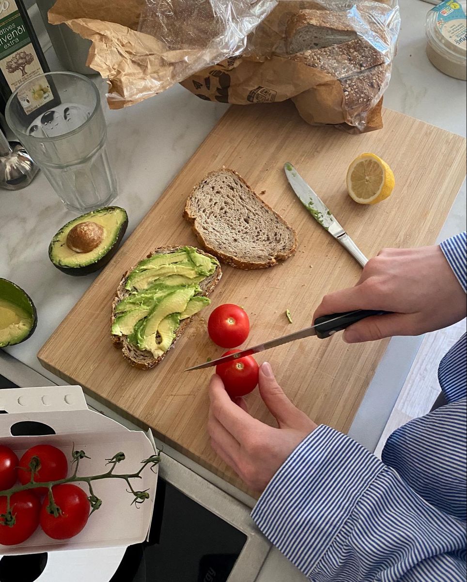 Alimentazione Intuitiva: Ascoltare la fame, non l'orologio